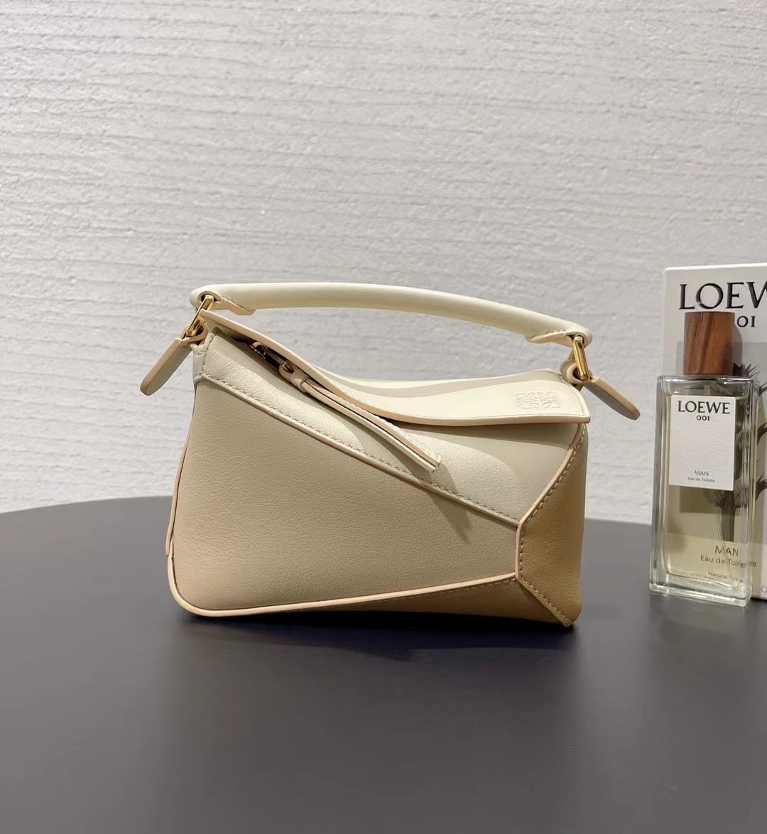 Loewe Mini Puzzle Bag in Classic Calfskin Multicolour